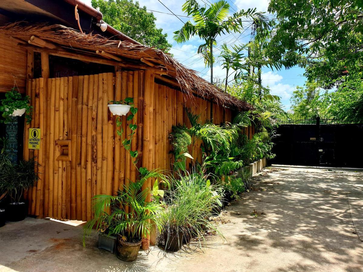Mj'S Residences Garden Hotel Moalboal Ngoại thất bức ảnh